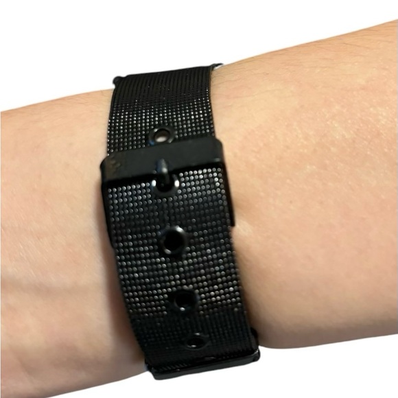 LIANDU Black Metallic Band Watch - Men’s Watch - Picture 2 of 3